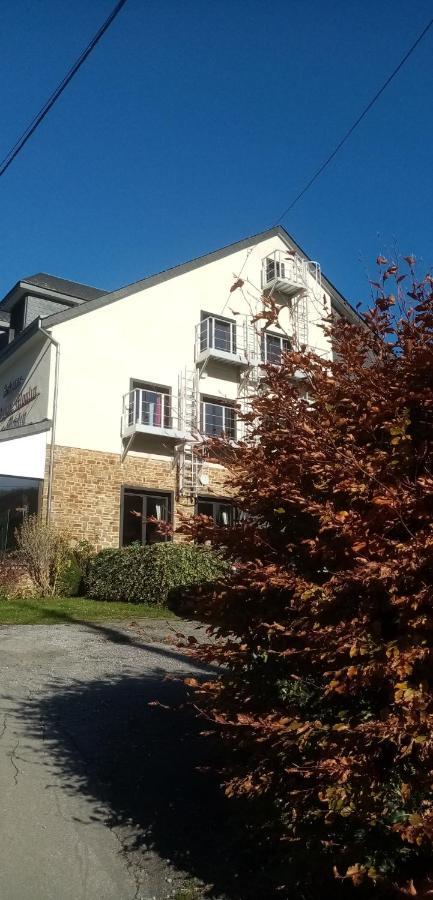 Auberge Le Vieux Moulin Poupehan Eksteriør bilde